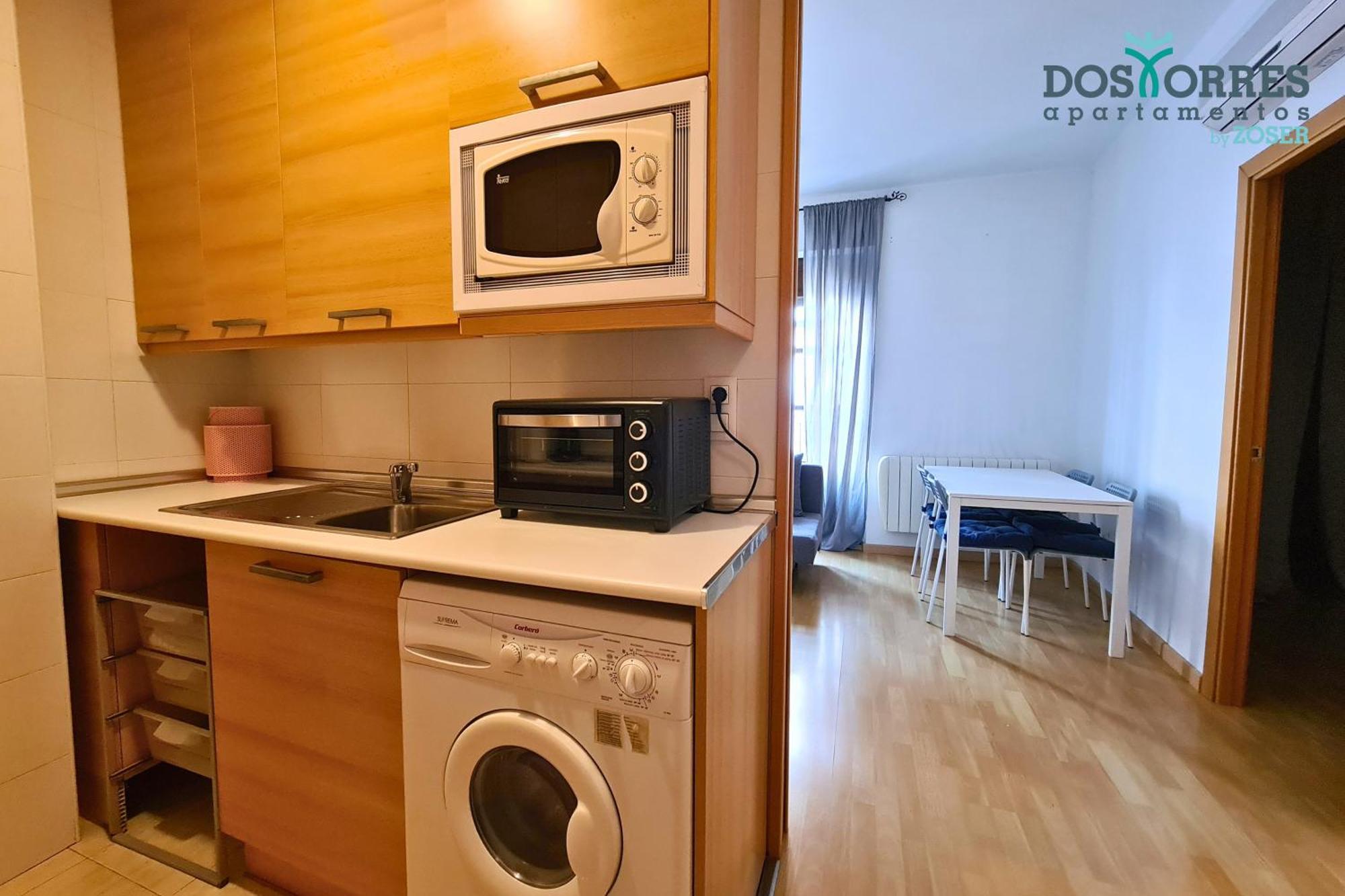 Dos Torres Pilar Suites- Balcones Con Vistas A La Ciudad 萨拉戈萨 外观 照片