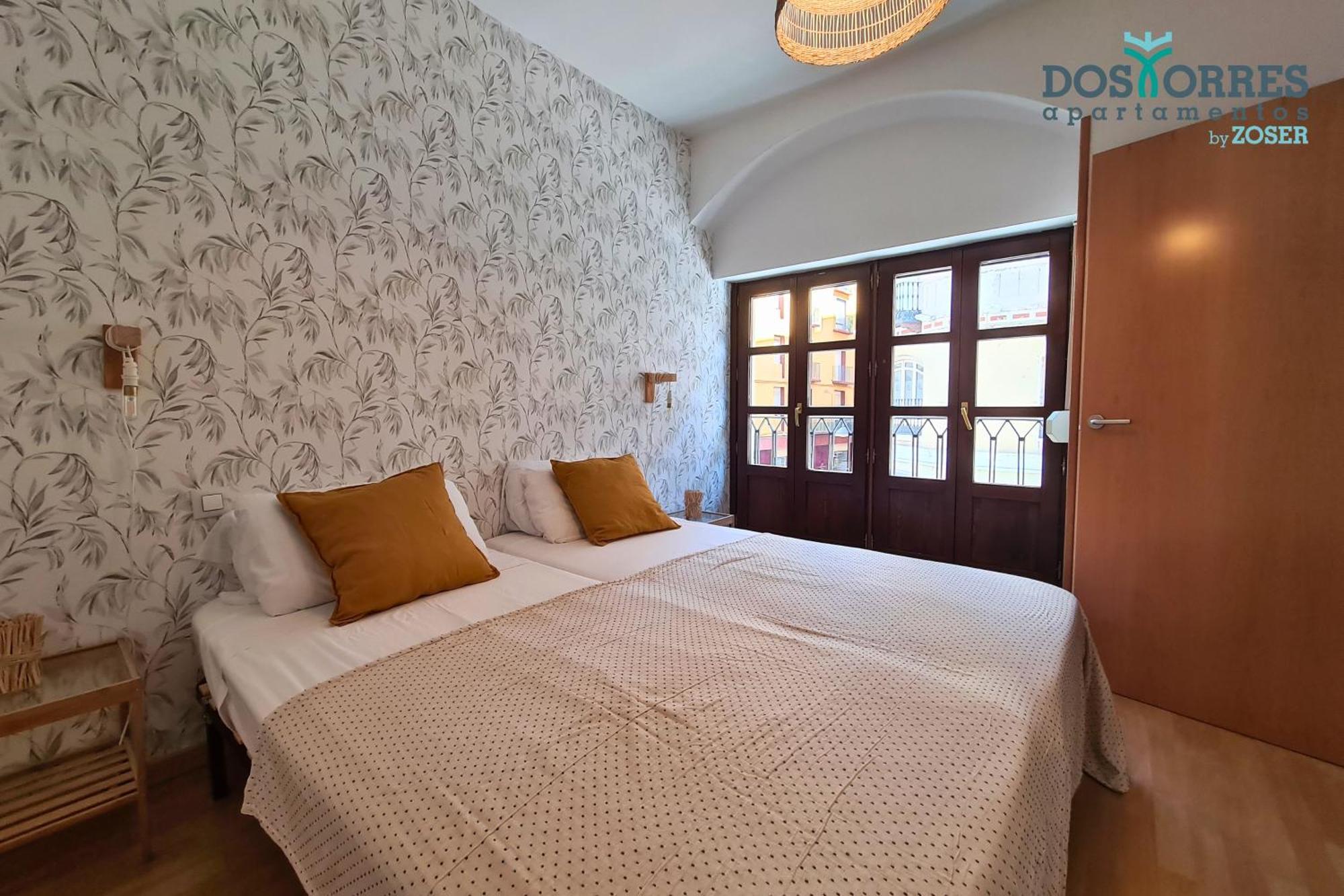 Dos Torres Pilar Suites- Balcones Con Vistas A La Ciudad 萨拉戈萨 外观 照片