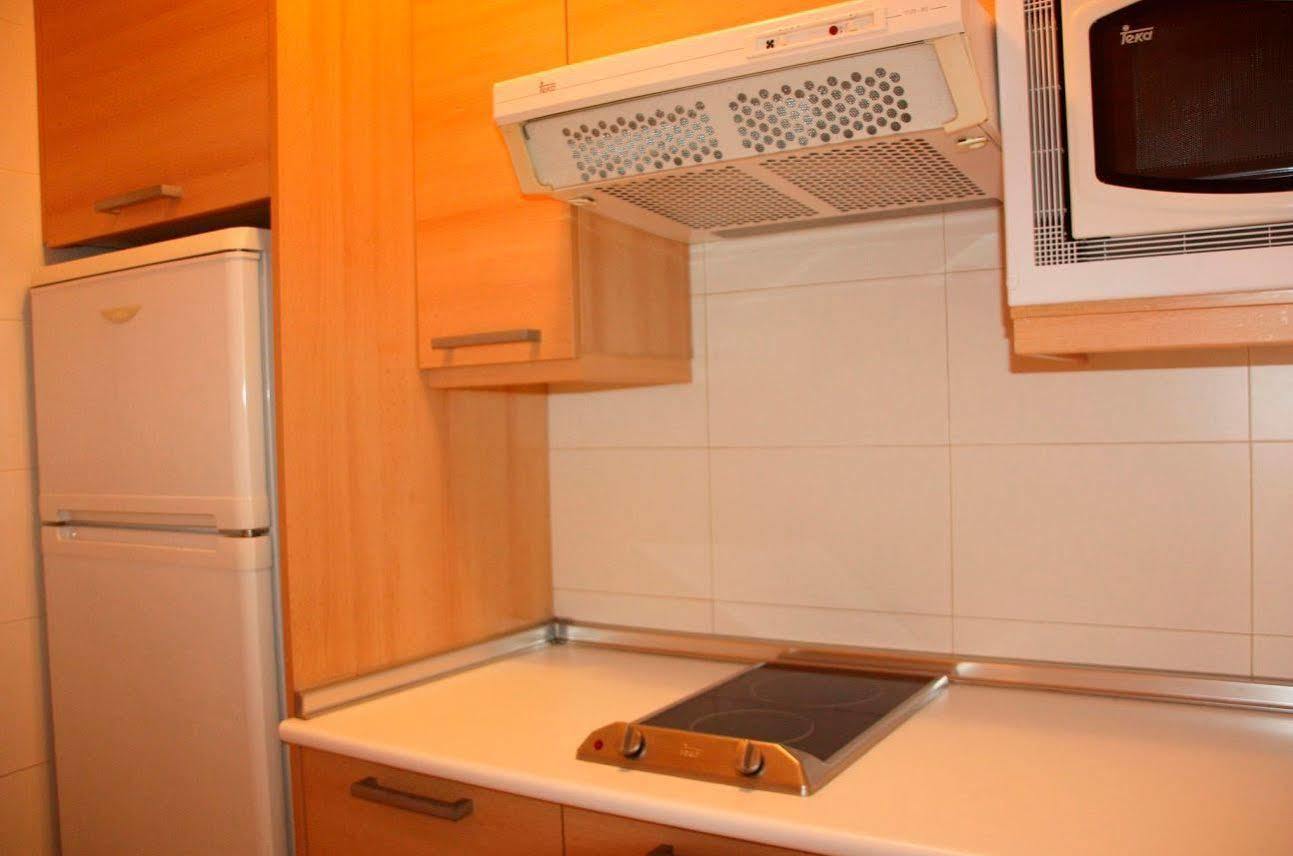 Dos Torres Pilar Suites- Balcones Con Vistas A La Ciudad 萨拉戈萨 外观 照片